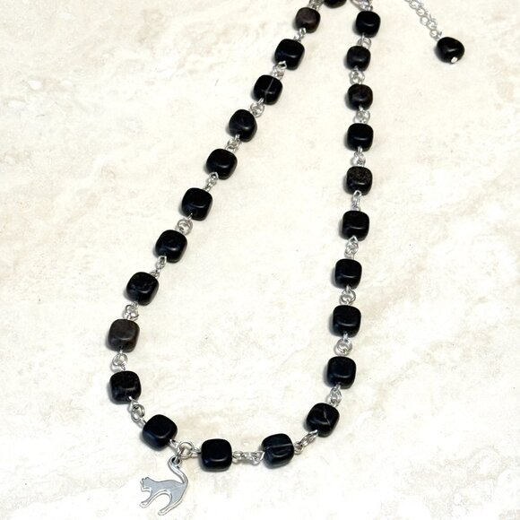Genuine Black Agate Short Necklace, Gemstone Cube & Cute Slim Cat Pendant - Picture 7 of 12